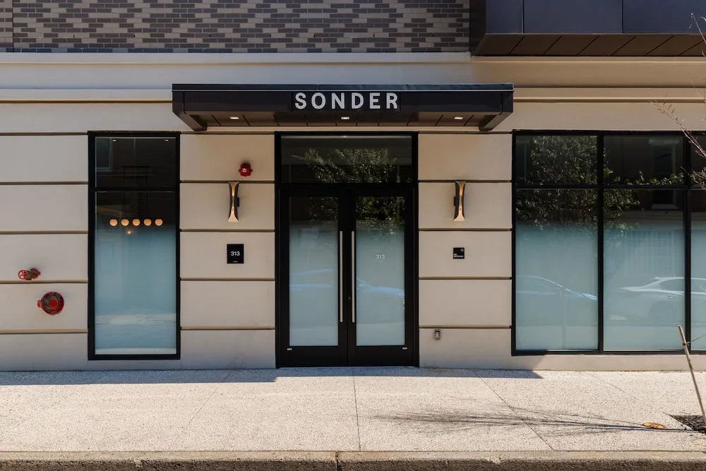 photo 1 of Sonder — The Mint