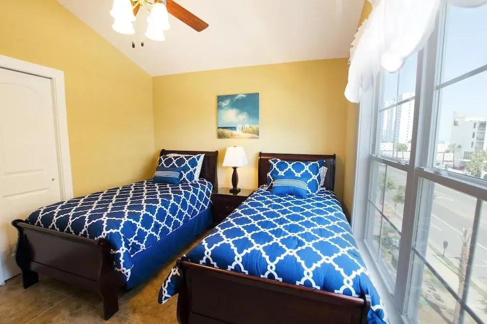 photo 1 of South Beach Cottages 4 bedroom By Affordable Large Properties