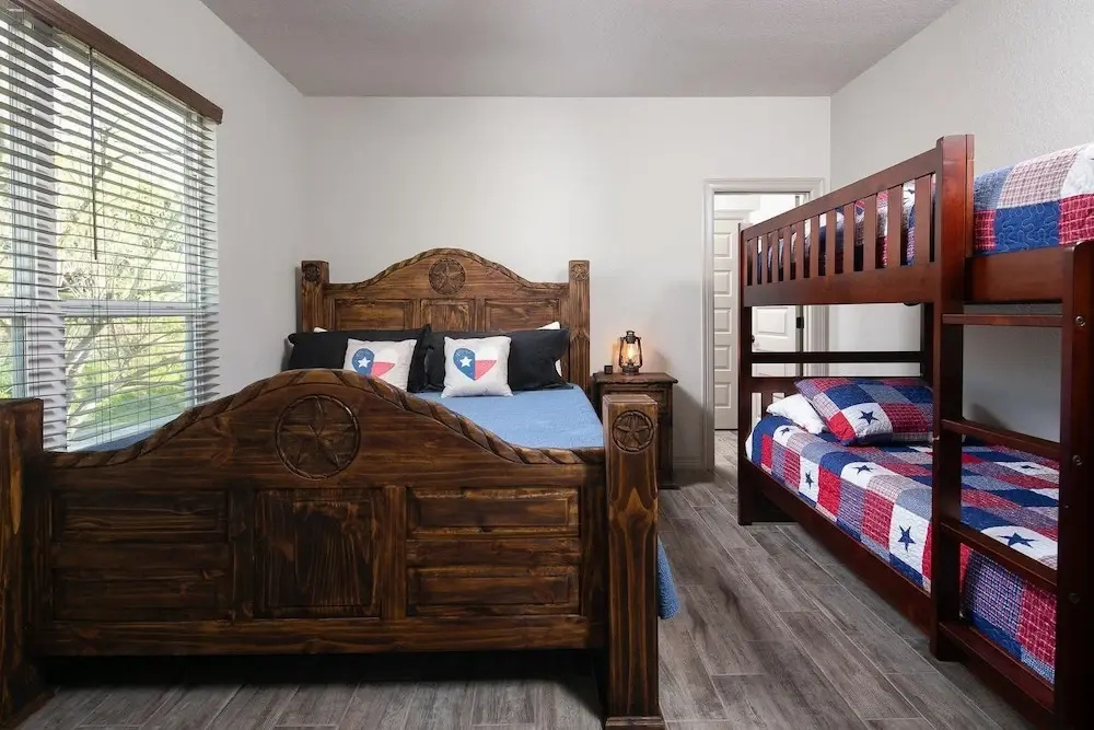 photo 1 of Southern Comfort Rr7252 4 Bedroom Home by RedAwning
