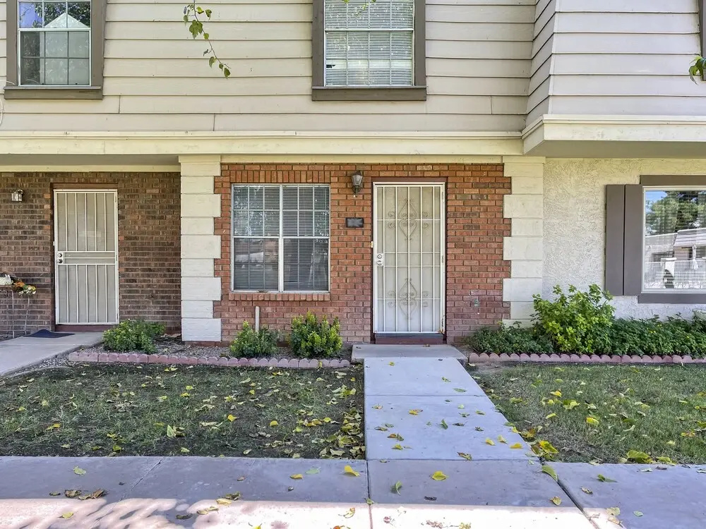 photo 1 of Southwest Splendor 2BR Tempe Townhome
