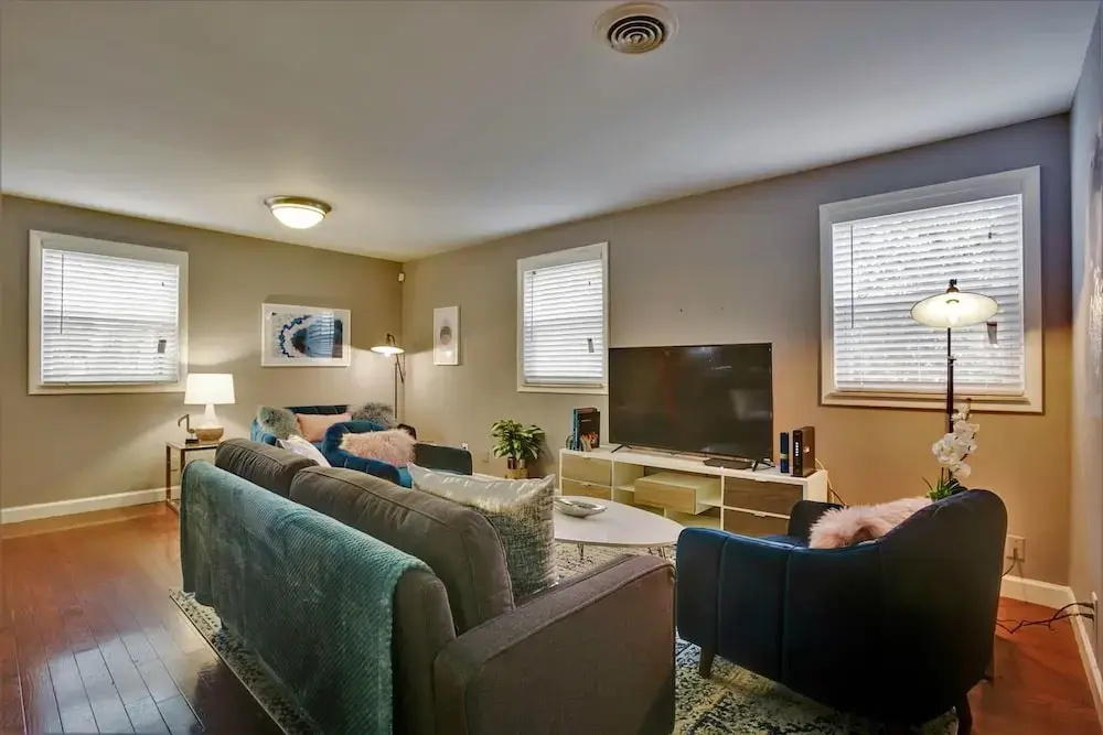 photo 1 of Spacious 4br/2ba Home Near Music Row by Domio