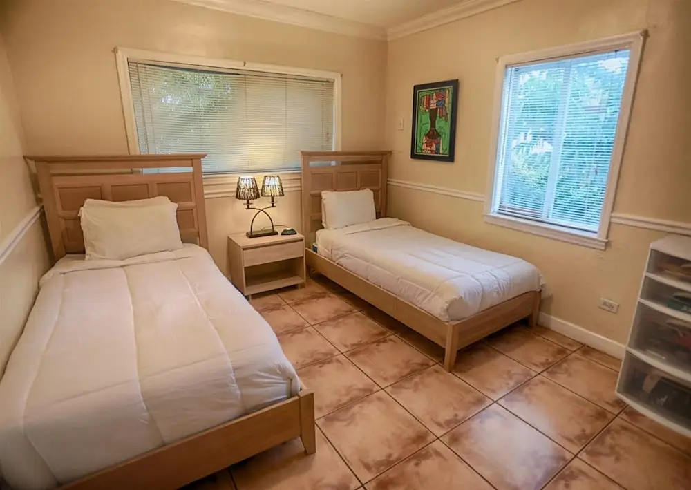photo 1 of Spacious & Conveniently Located Miami Airport Home