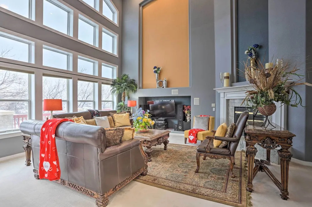 photo 1 of Spacious + Elegant Lone Tree Home Rental w/ Deck!