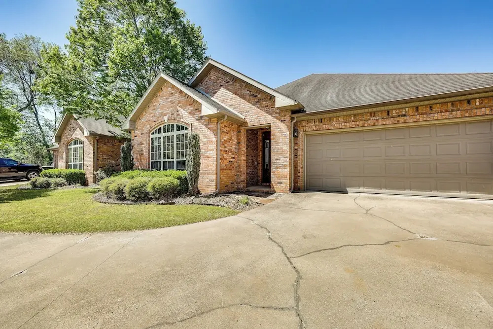 photo 1 of Spacious Family Home 3 Mi to Downtown Fayetteville