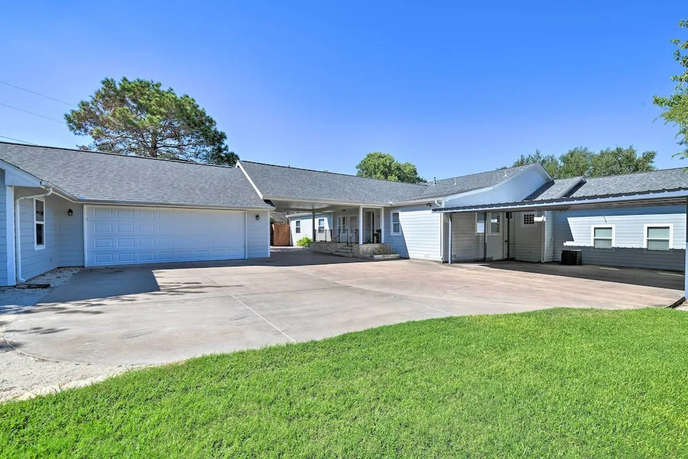 photo 1 of Spacious Granbury Home w/ Lakefront Outdoor Oasis!