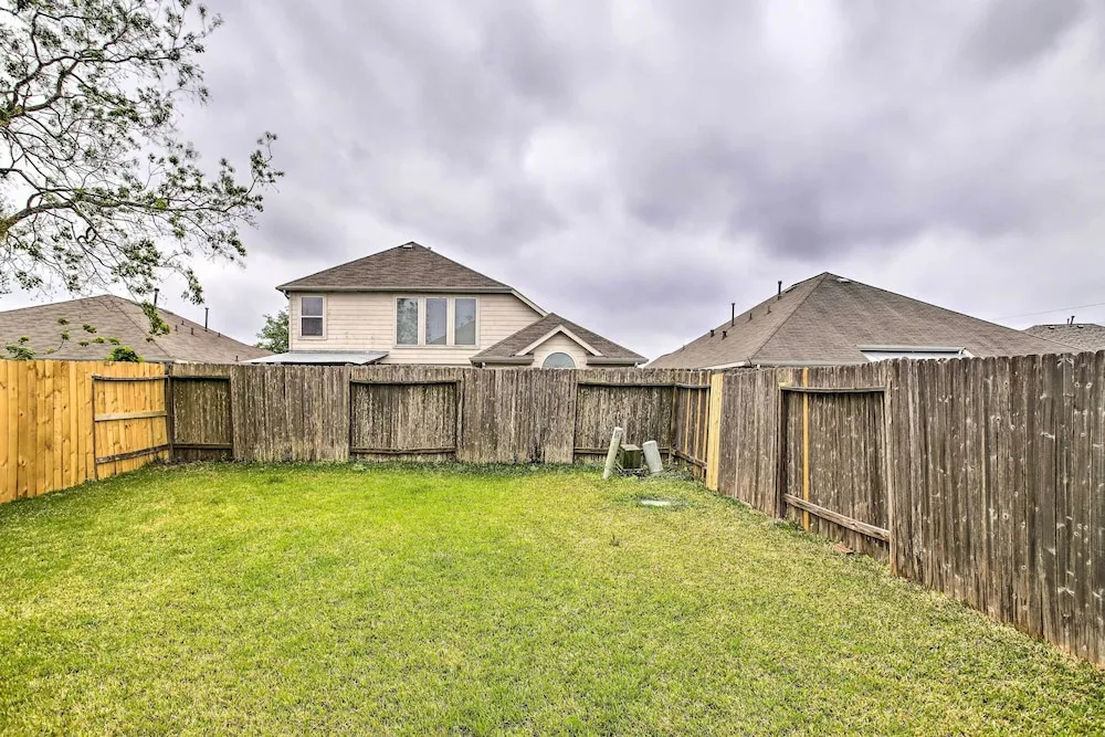 photo 1 of Spacious Houston Getaway < 18 Mi to Downtown!