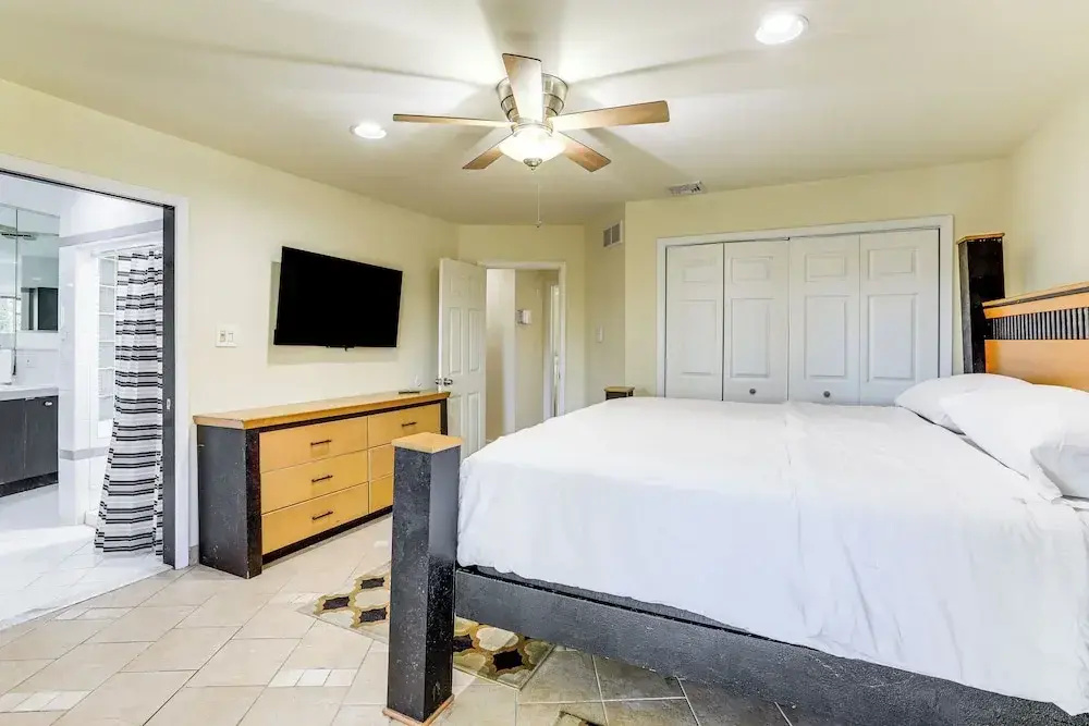 photo 1 of Spacious King of Prussia Home w/ 2 Game Rooms