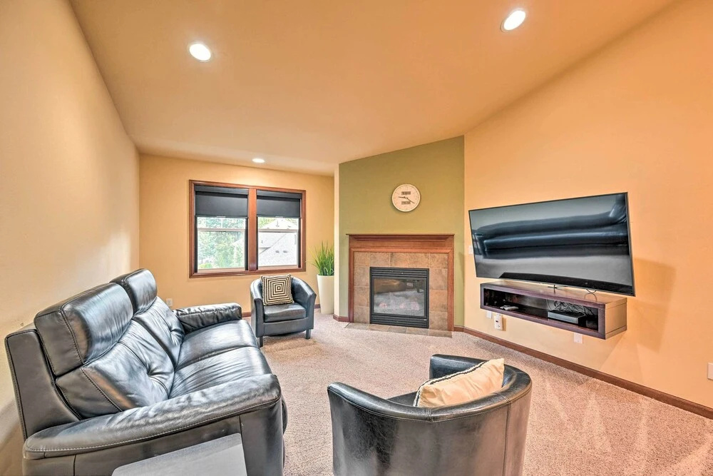 photo 1 of Spacious Kirkland Home 15 Mi to Dtwn Seattle!