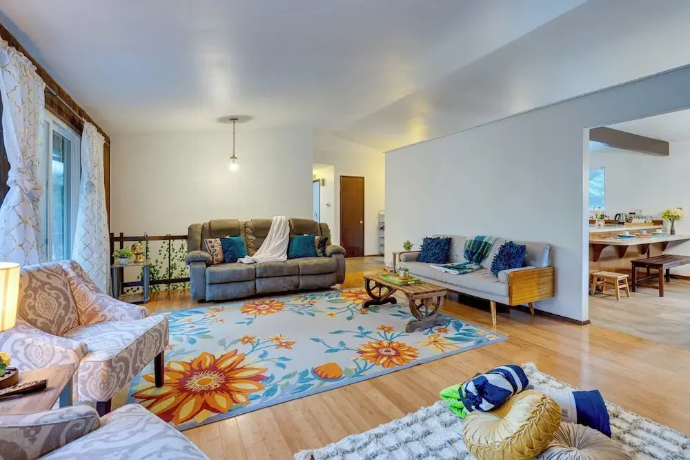 photo 1 of Expansive Lake Forest Park Home w/ Private Deck!