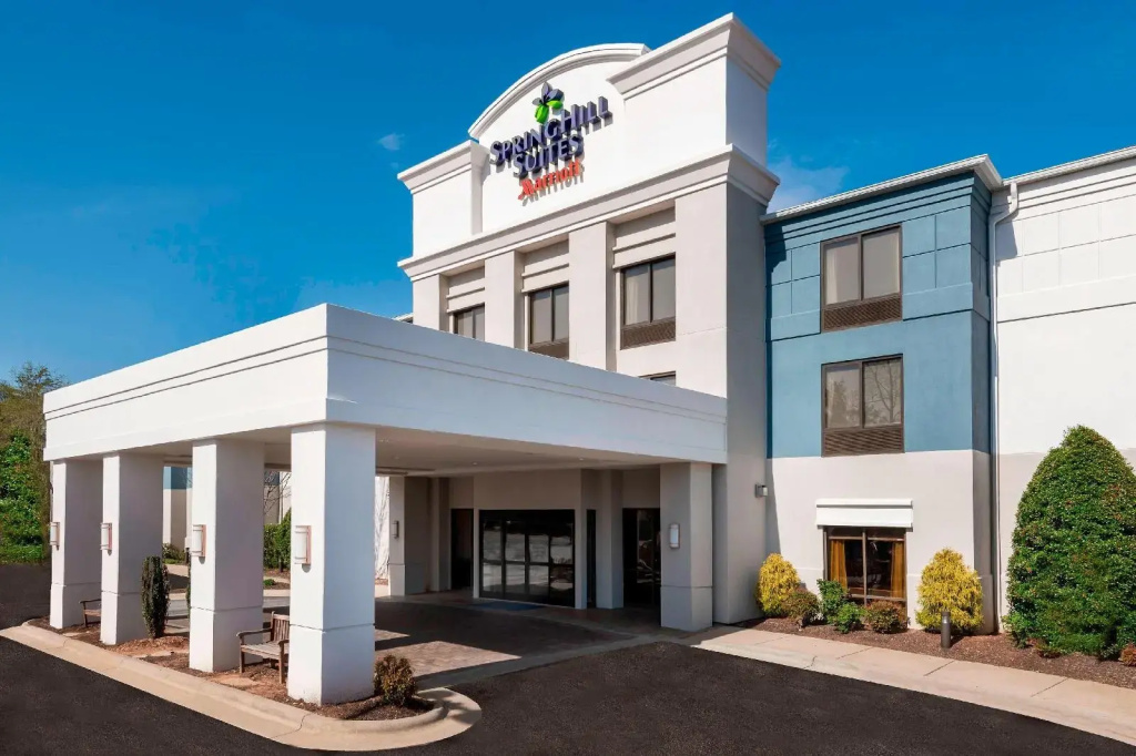 photo 1 of SpringHill Suites by Marriott Asheville