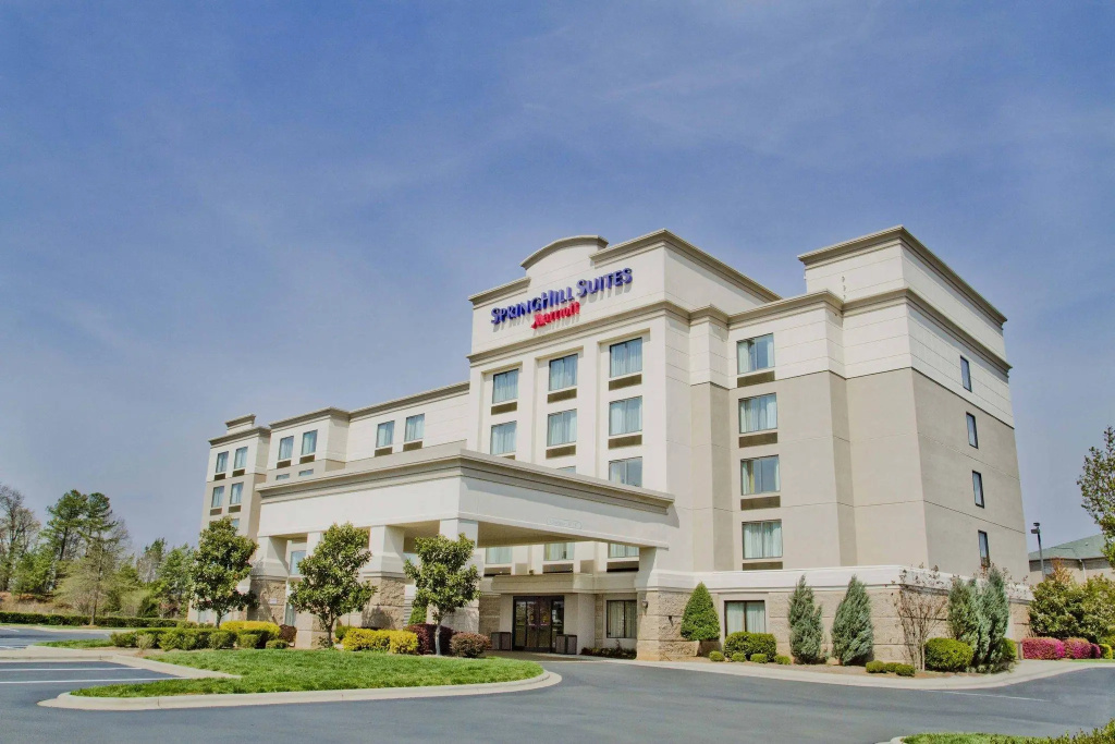 photo 1 of SpringHill Suites by Marriott Charlotte Concord Mills Spdwy