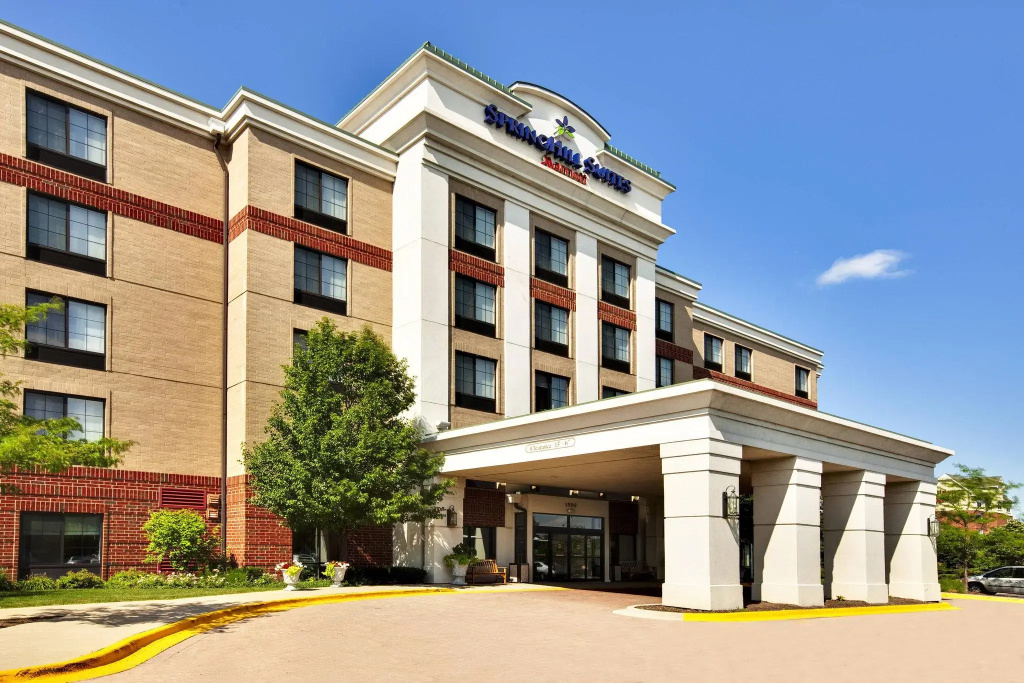photo 1 of SpringHill Suites by Marriott Chicago Schaumburg/Woodfield