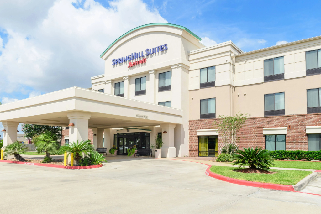 photo 1 of SpringHill Suites by Marriott Houston Pearland