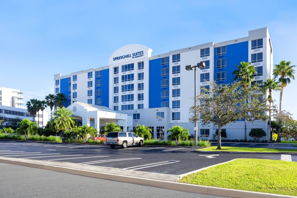 photo 1 of SpringHill Suites by Marriott Miami Airport South Blue Lagoon Area
