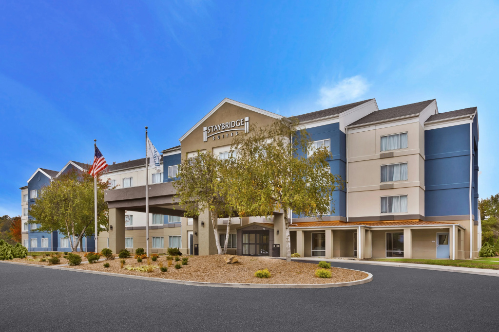 photo 1 of Staybridge Suites Pittsburgh Airport by IHG