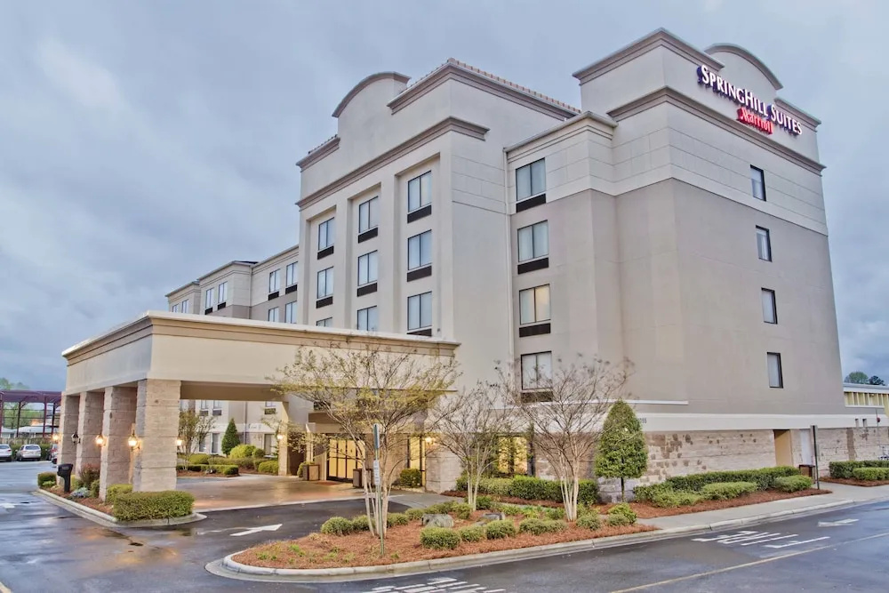 photo 1 of SpringHill Suites Charlotte Airport