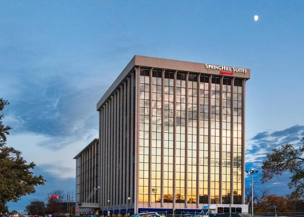 photo 1 of SpringHill Suites Chicago O'Hare by Marriott