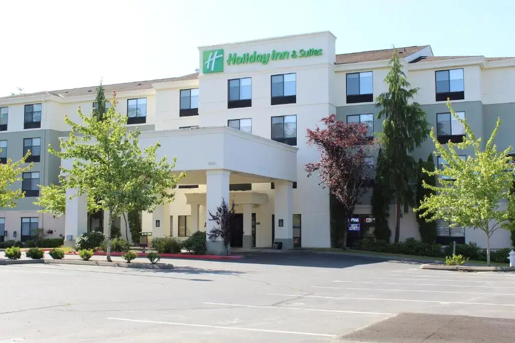 photo 1 of Holiday Inn & Suites Bothell by IHG
