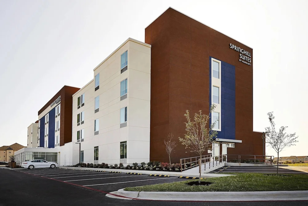 photo 1 of Springhill Suites Springfield North