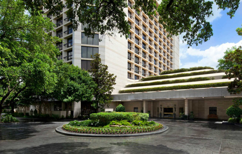 photo 1 of Houston Grand Hotel - River Oaks