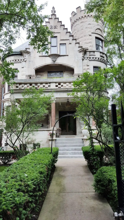 photo 1 of Stan Mansion Suite