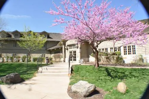 photo 1 of Starved Rock Lodge & Conference Center