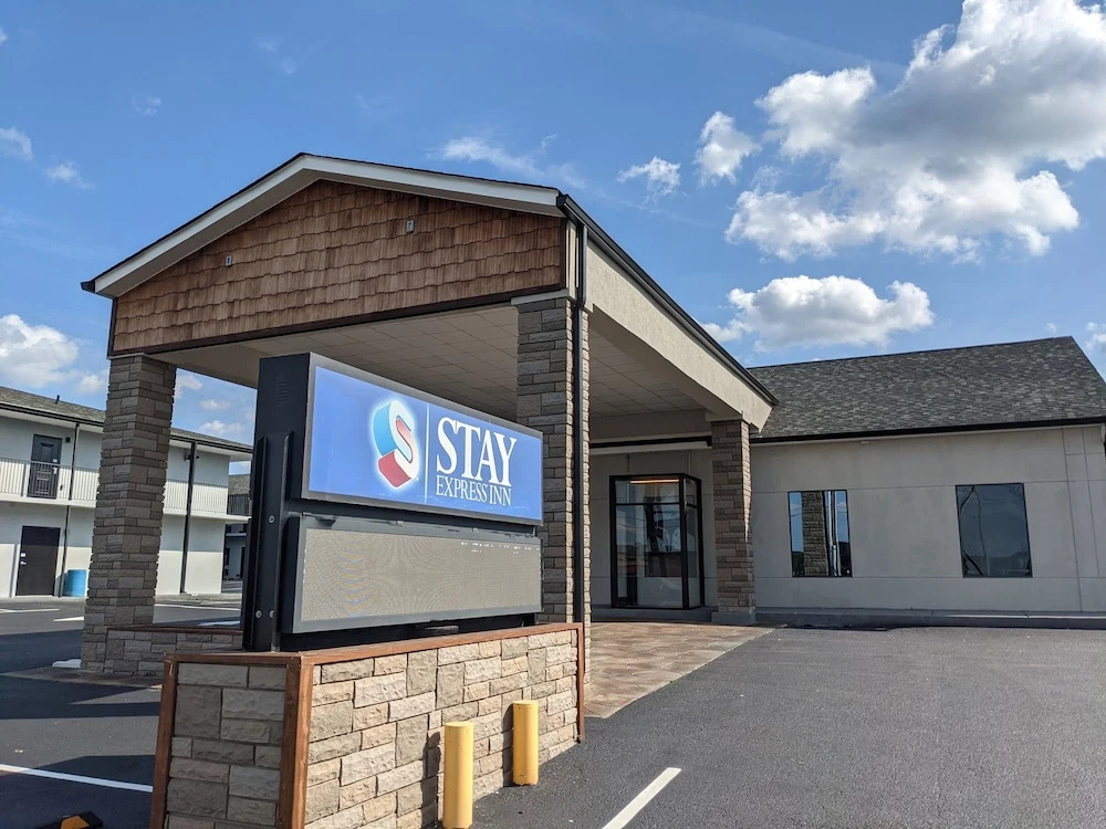 photo 1 of Stay Express Inn Chattanooga
