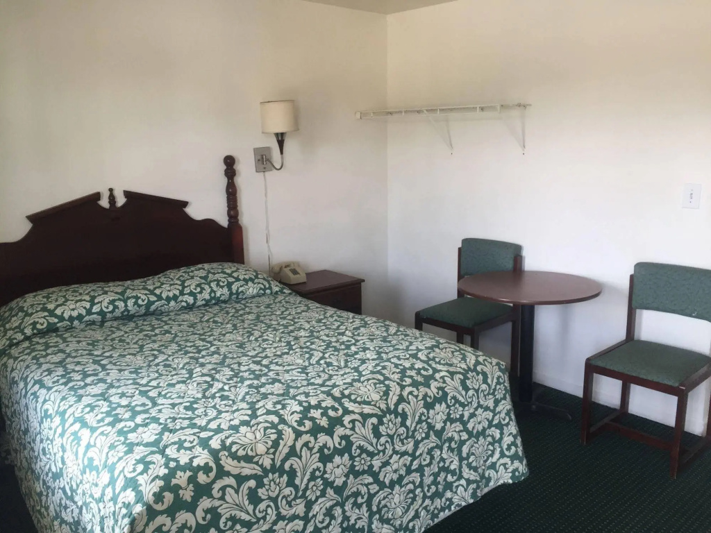 photo 1 of Stay Lodge Decatur