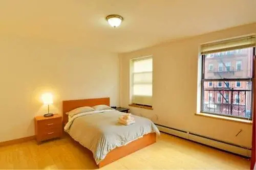 photo 1 of Stay Smart NYC 256 3rd Avenue