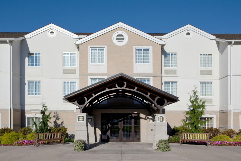 photo 1 of Staybridge Suites Cleveland Mayfield Heights Beachwood by IHG