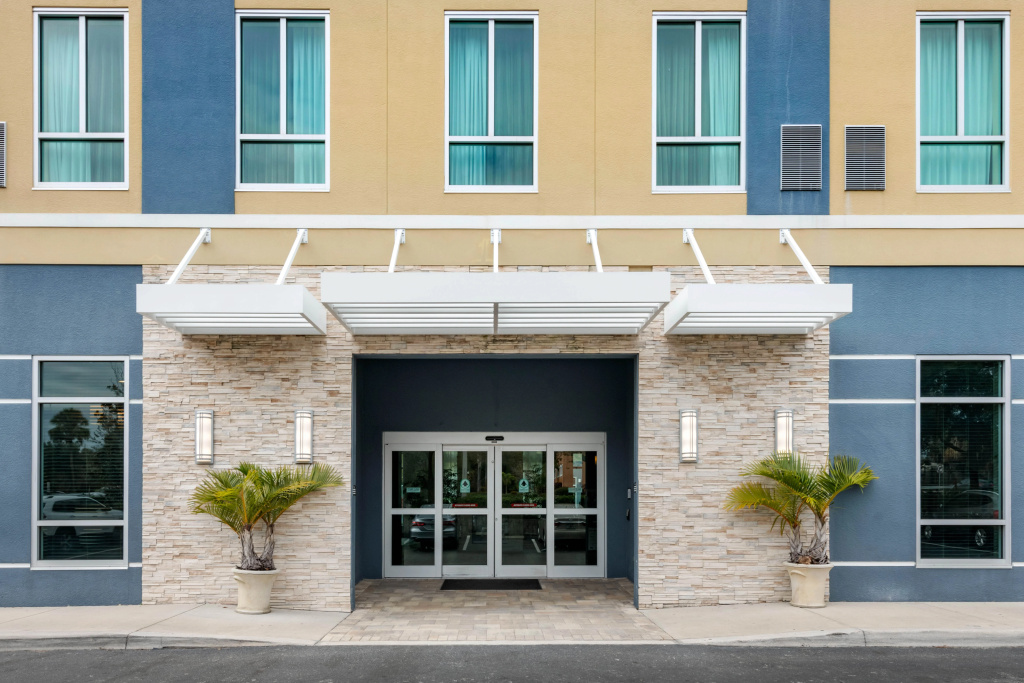photo 1 of Staybridge Suites St. Petersburg Downtown by IHG