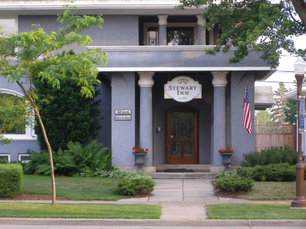 photo 1 of Stewart Inn