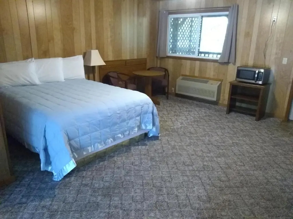 photo 1 of Stony Creek Motel