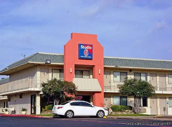 photo 1 of Studio 6 Dallas - Grand Prairie