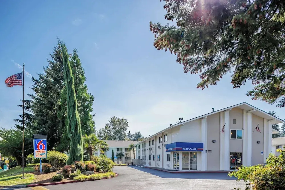 photo 1 of Studio 6 Seattle, WA – Sea-Tac Airport South