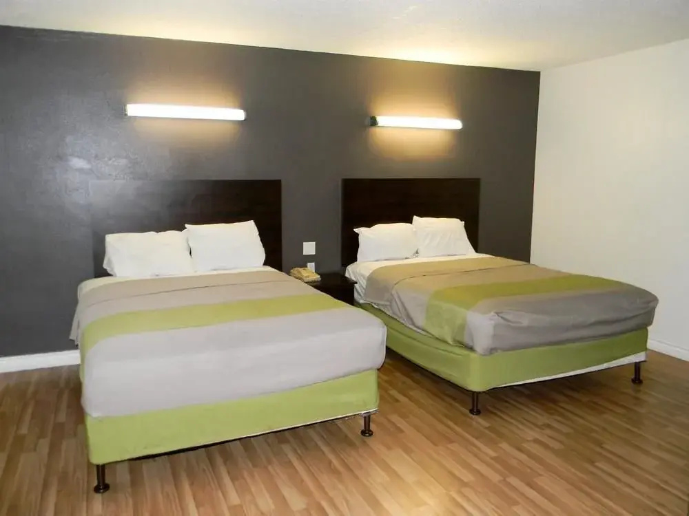 photo 1 of Studio 6 Van Nuys