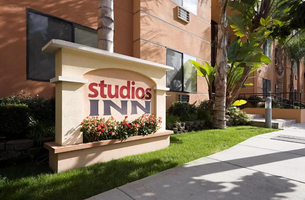 photo 1 of Studios Inn
