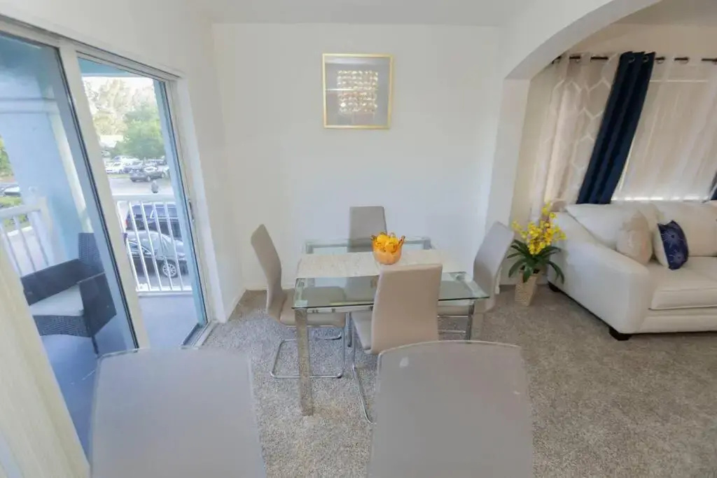 photo 1 of Stunning 1 Bedroom with Great amenities in Broward