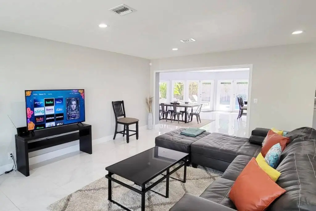 photo 1 of Stunning 4 Bedrooms House with Pool 6mins to Ocean