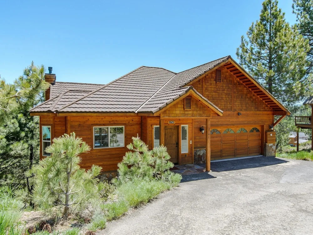 photo 1 of Stunning and Spacious in Truckee by RedAwning