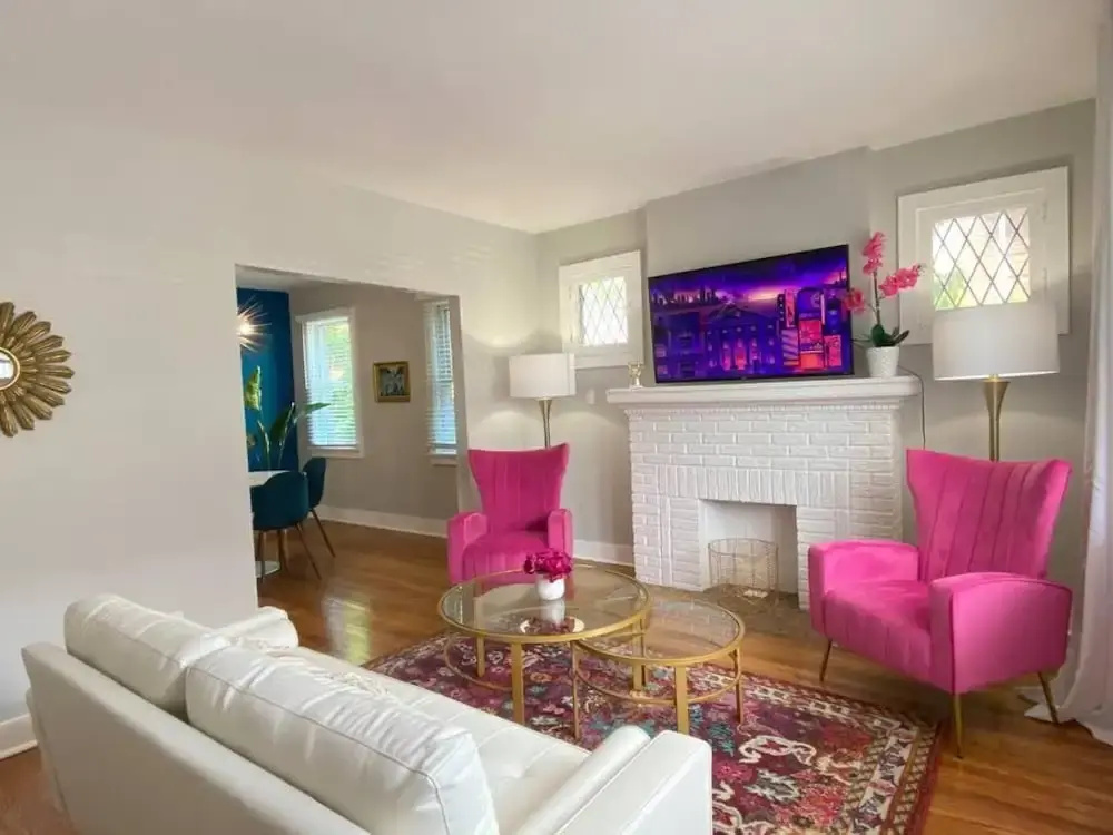 photo 1 of Stunning Apartment Near Palmer Park Free Parking