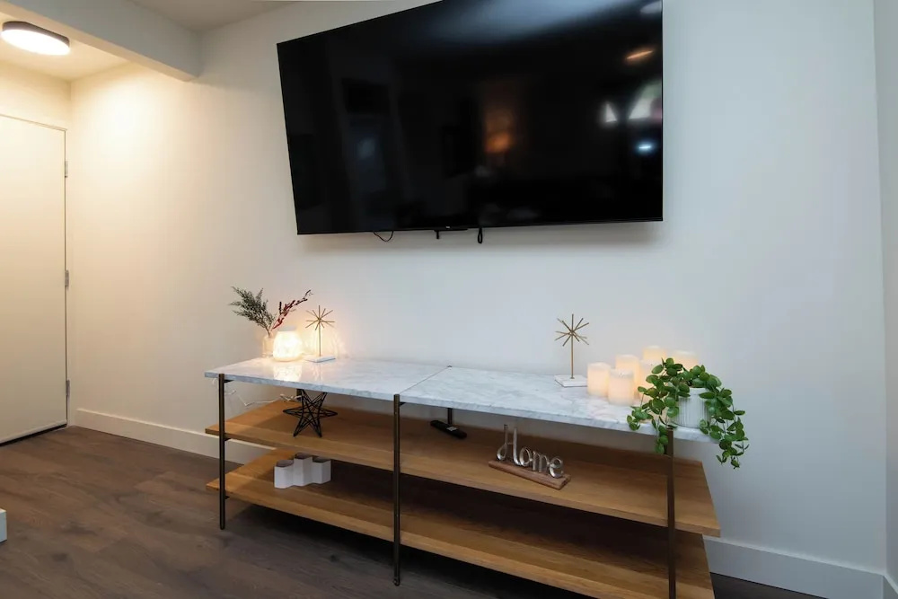 photo 1 of Stunning Studio Near DTLA