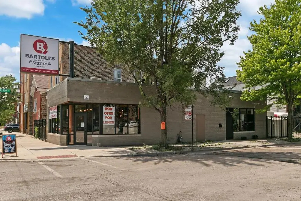 photo 1 of Stylish Comfortable 2-Bedroom 1 Bath West Town