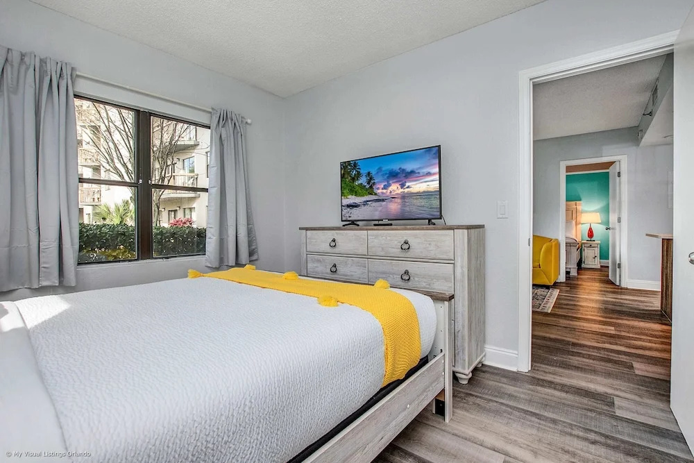 photo 1 of Stylish Condo CDC Standards Private Balcony 2BD 2BA 6en165