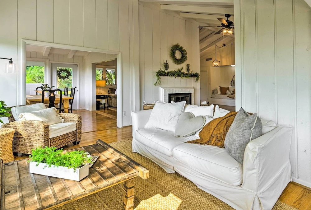 photo 1 of Stylish Franklin Cabin on 6 Private Acres!
