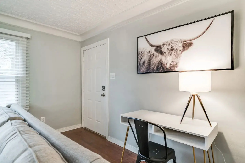 photo 1 of Stylish getaway of University District