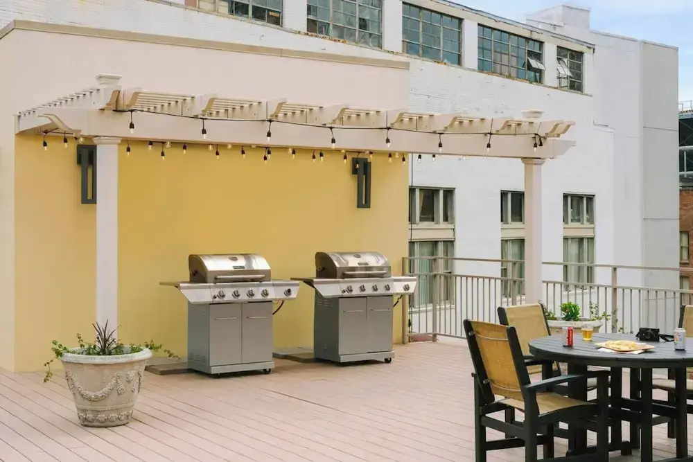 photo 1 of Stylish NOLA condos at 925 Common St