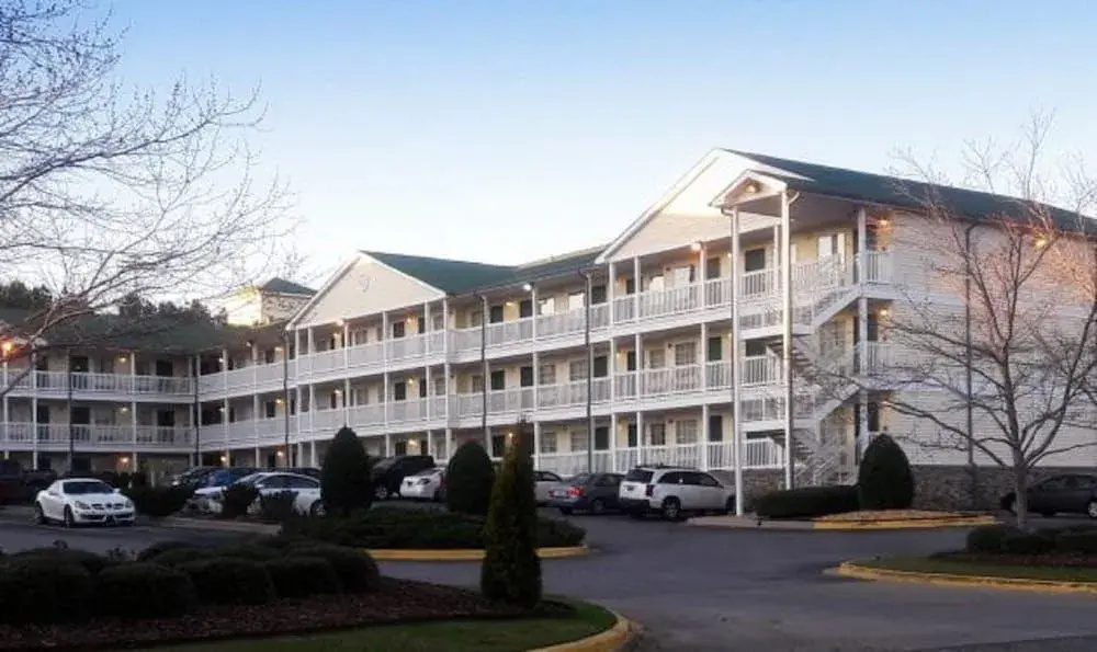 photo 1 of InTown Suites Extended Stay Birmingham AL - Lakeshore Parkway
