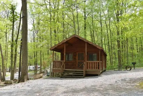 photo 1 of Sun Valley Camping Resort Deluxe Cottage 3