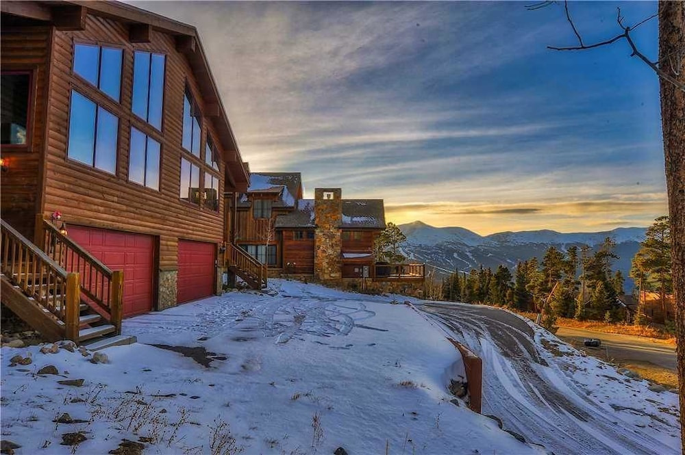 photo 1 of Sundara Place Private Home with Hot Tub